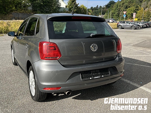 Volkswagen Polo 5 of 26