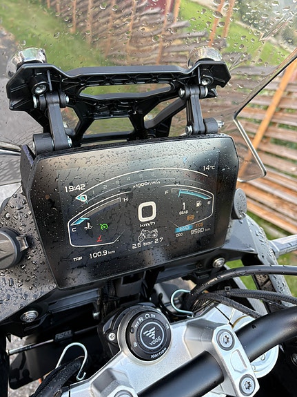 VOGE DS900X 4 of 12