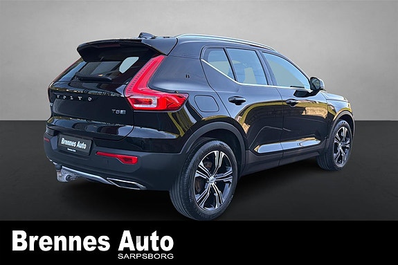 Volvo XC40 7 of 25
