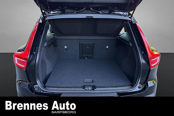 Volvo XC40 22 of 25