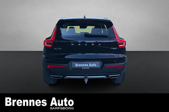 Volvo XC40 6 of 25