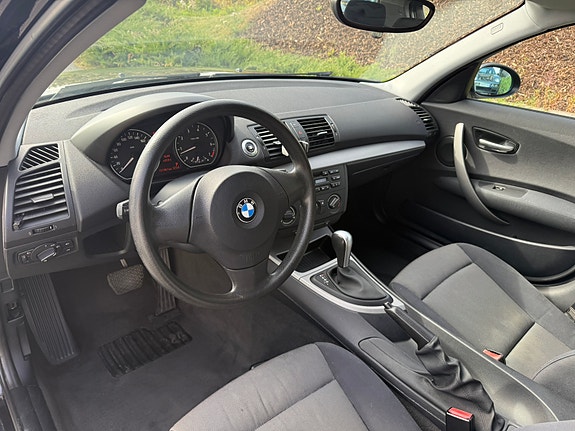 BMW 118i 10 of 14
