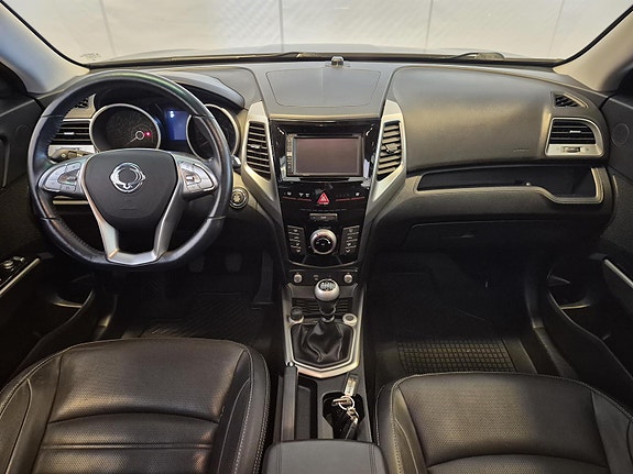 SsangYong Tivoli 7 of 25