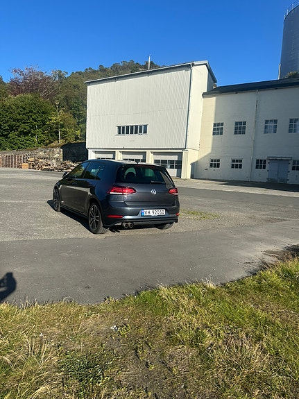Volkswagen Golf VII 5 of 13
