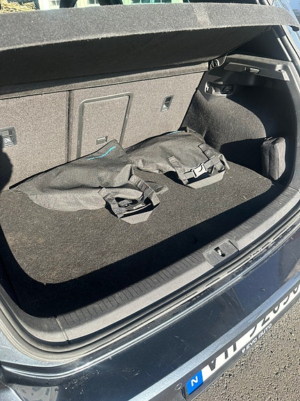 Volkswagen Golf VII 8 of 13