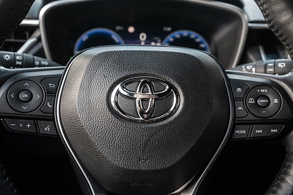 Toyota Corolla Cross 10 of 19