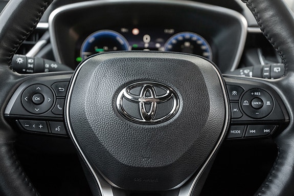 Toyota Corolla Cross 10 of 20