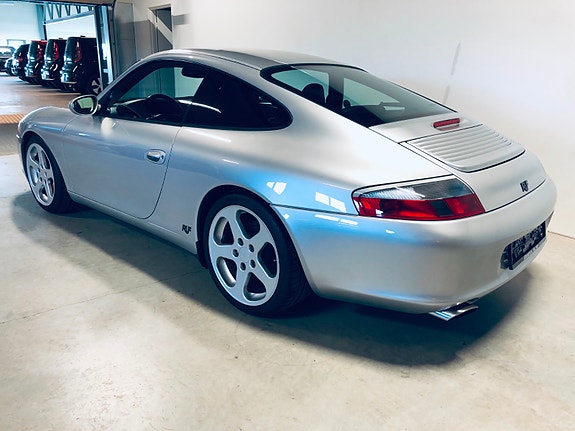 Porsche 911 6 of 14
