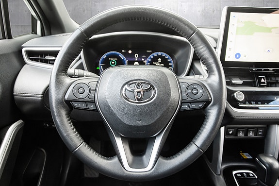 Toyota Corolla Cross 9 of 20