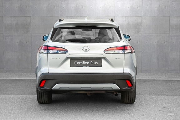 Toyota Corolla Cross 3 of 20