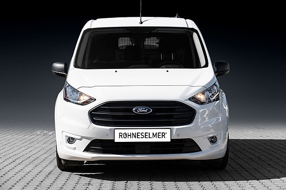 Ford Transit Connect 3 of 23
