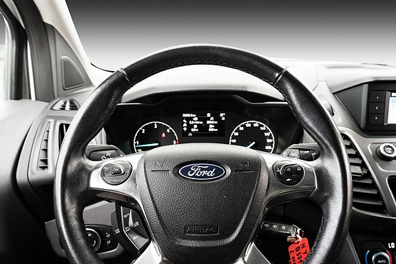 Ford Transit Connect 10 of 23