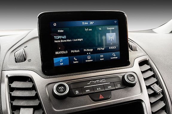Ford Transit Connect 18 of 26