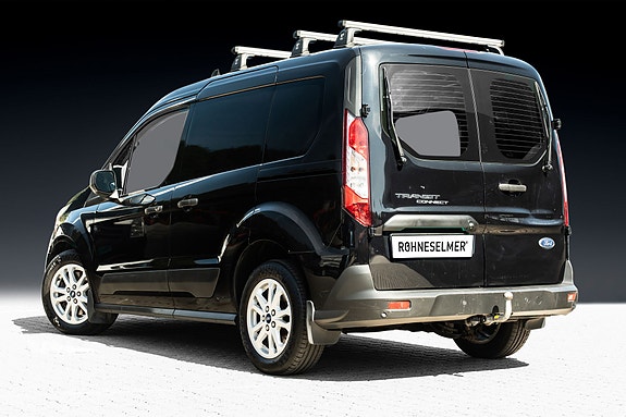 Ford Transit Connect 6 of 26