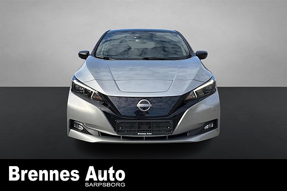 Nissan Leaf 2 of 21