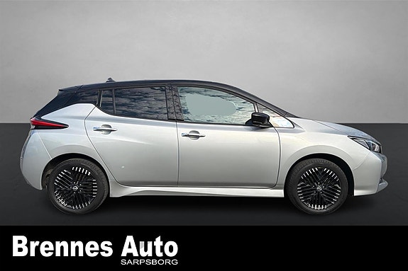 Nissan Leaf 8 of 21