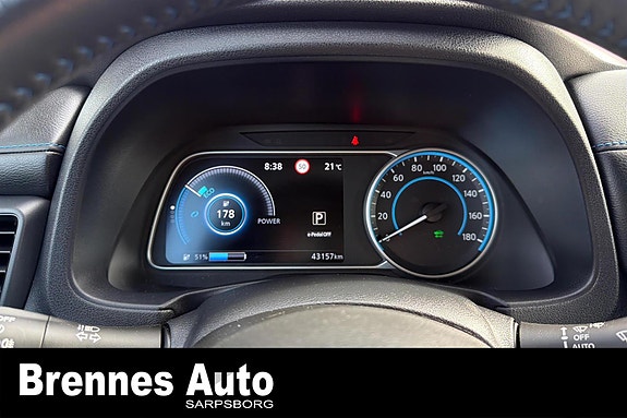 Nissan Leaf 13 of 21