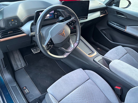 Cupra Born 5 of 8