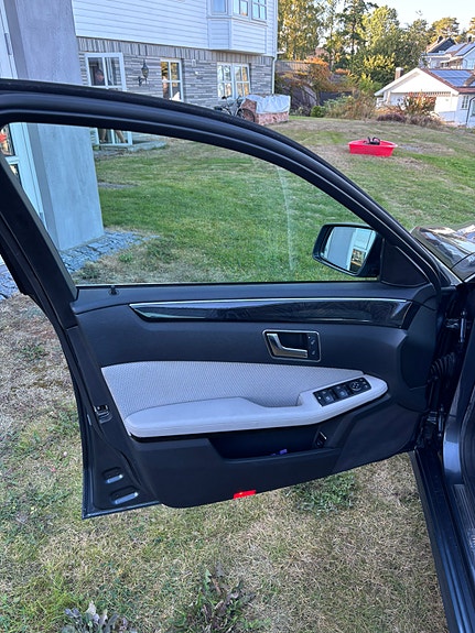 Mercedes-Benz E220 d 8 of 19