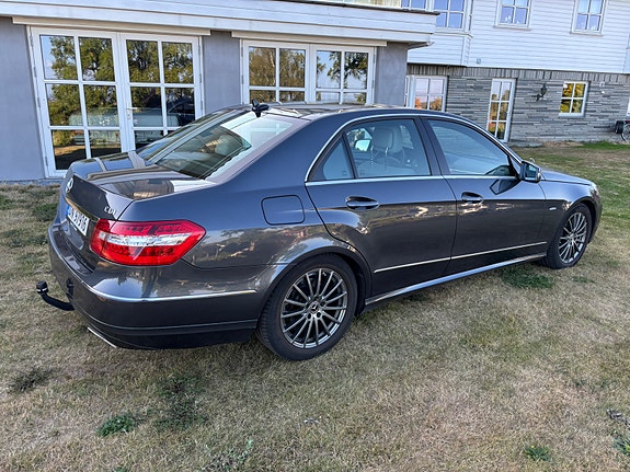 Mercedes-Benz E220 d 5 of 19