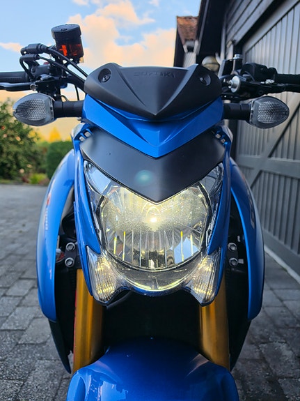 Suzuki GSX-S 1000 6 of 7