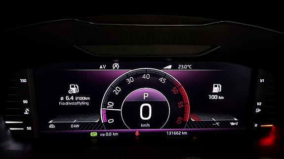 Skoda Superb 24 of 30