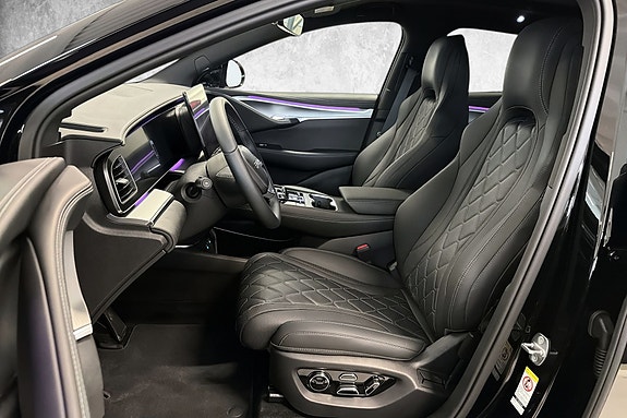 BYD Sealion 7 8 of 20