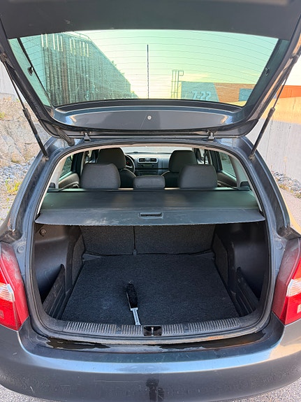 Skoda Fabia 8 of 28
