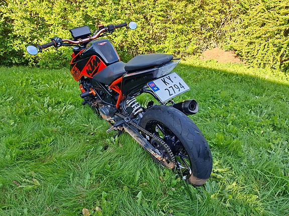 KTM 125 Duke 6 of 21