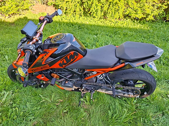 KTM 125 Duke 5 of 21