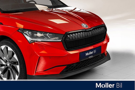 Skoda Enyaq 2 of 28