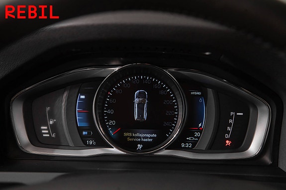 Volvo V60 13 of 26