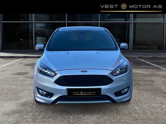 Ford Focus 2 of 30