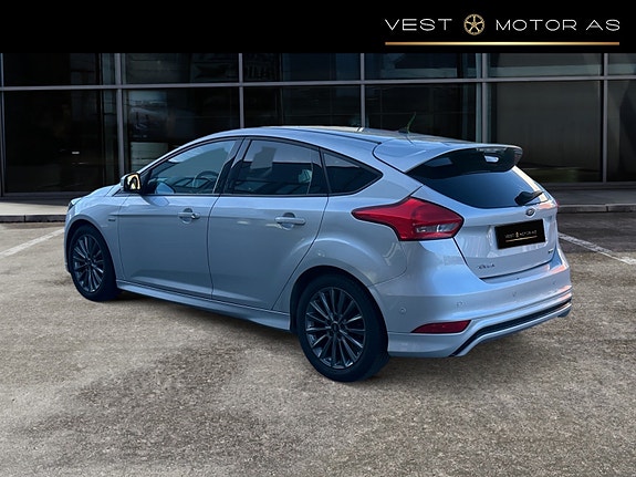 Ford Focus 5 of 30
