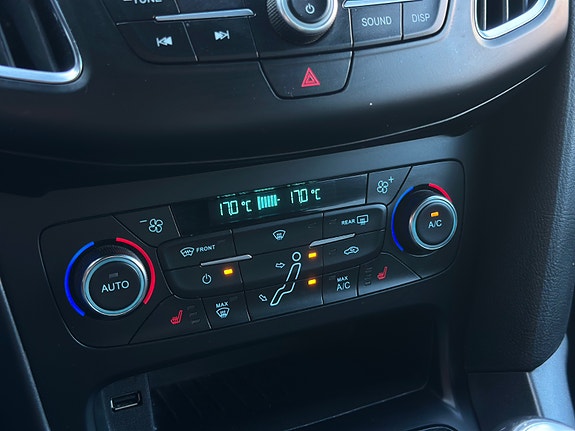 Ford Focus 19 of 30