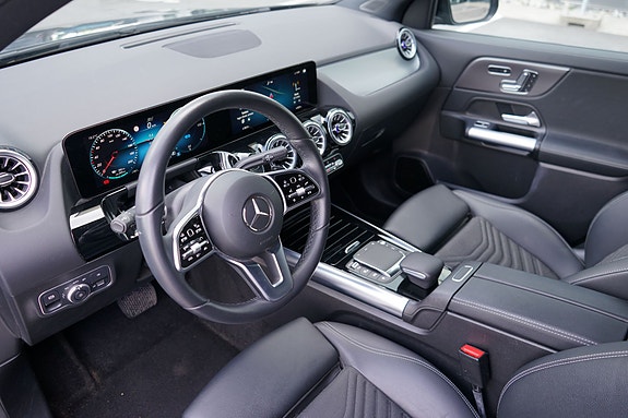 Mercedes-Benz EQA250 11 of 19