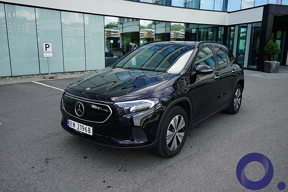 Mercedes-Benz EQA250 3 of 19