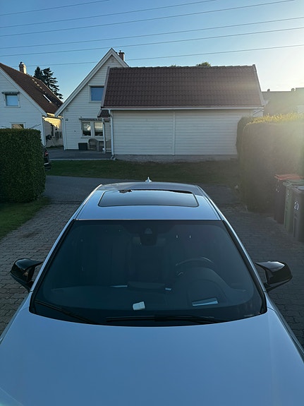 BMW 320i 4 of 27