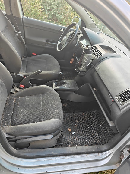 Volkswagen Polo 3 of 9