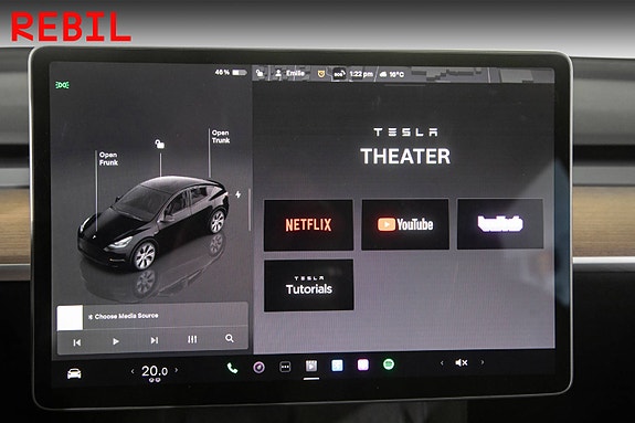 Tesla Model Y 18 of 27