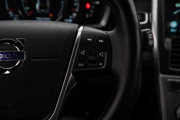 Volvo XC60 20 of 29