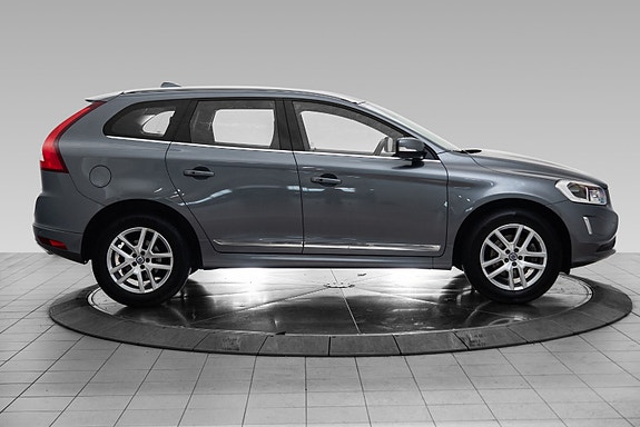 Volvo XC60 9 of 29