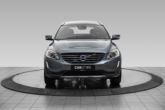 Volvo XC60 5 of 29
