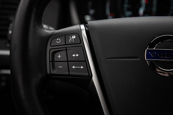 Volvo XC60 19 of 29