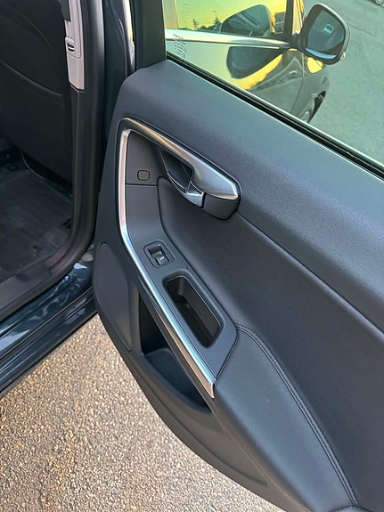 Volvo V60 27 of 30