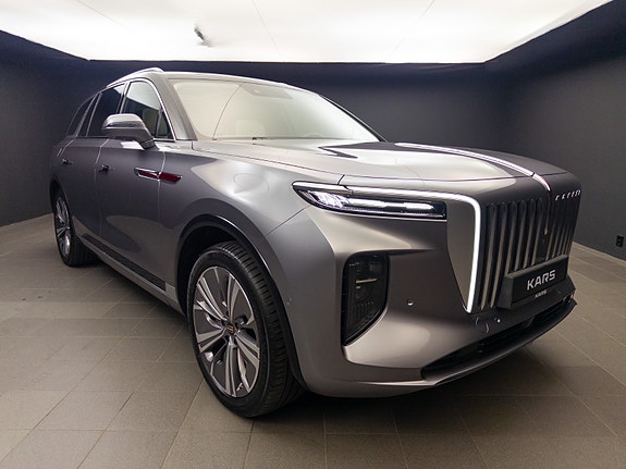 Hongqi E-HS9 3 of 30