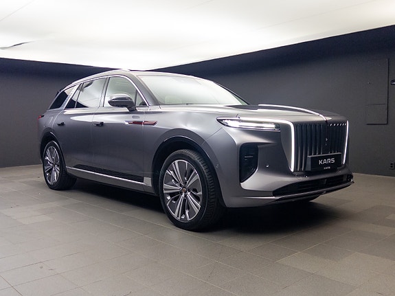 Hongqi E-HS9 25 of 30