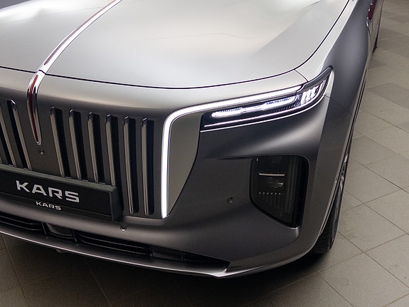 Hongqi E-HS9 15 of 30