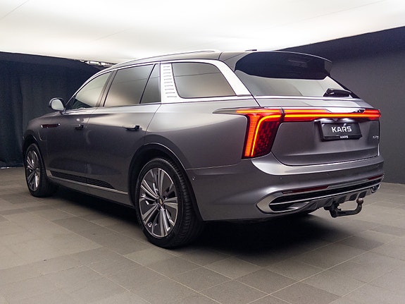 Hongqi E-HS9 27 of 30