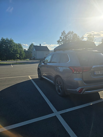 Mitsubishi Outlander 3 of 20